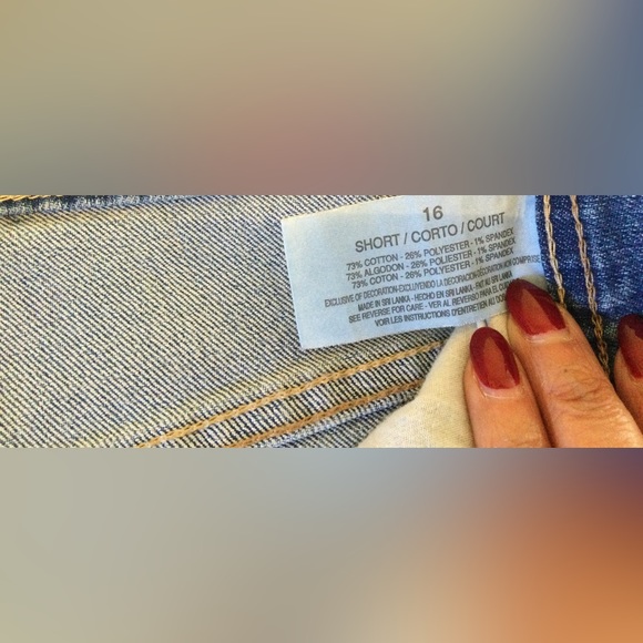 Gloria Vanderbilt Jeans - Picture 3 of 4